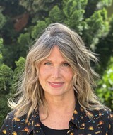 Book an Appointment with Christie Kairos at Beaverton/Tigard