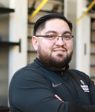 Book an Appointment with Domingo Silva for Chiropractic