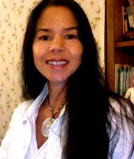 Book an Appointment with Francesca Freund for Acupuncture