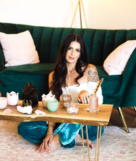 Book an Appointment with Lacey Cline for Acupuncture