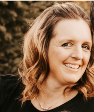 Book an Appointment with Dr. Chelsey Rettmann for Chiropractic