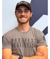Book an Appointment with Jakob Harris at Midwest Movement