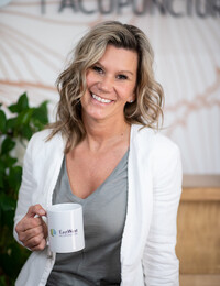 Ms. Nikki Vanecek L.Ac., M.ac.O.M.,Dipl. Ac. Founder