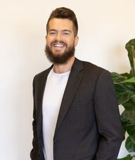 Book an Appointment with Dr. Cody Hill for Chiropractic