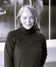 Book an Appointment with Shelly Strong for (se)® Pilates