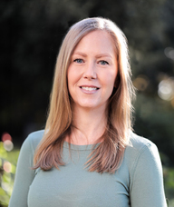 Book an Appointment with Lindsey Nielsen for Adult Psychiatry & Therapy