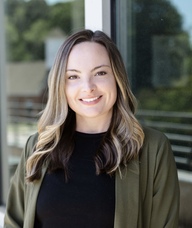 Book an Appointment with Dr. Hayes T for Hometown Chiropractic