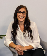Book an Appointment with Dr. Alyssa Draeger for Acupuncture
