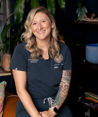 Book an Appointment with Hannah Winner for Acupuncture